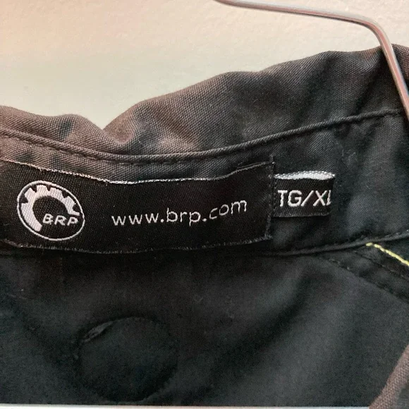 Can/Am Ski-Doo Racing Long-Sleeved Shirt - Picture 5 of 7